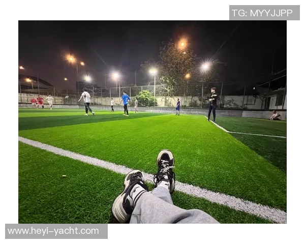 足球蓝绿黄的魅力交织与文化碰撞探讨球场上的激情与梦想